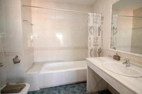 Chalet pareado en calle andrews, 35 photo 1