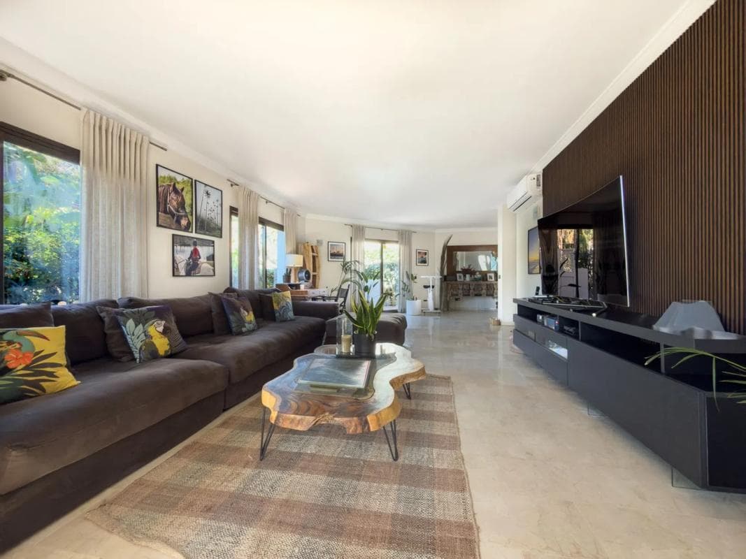 Venta de piso en Avenida de Mencey, Marbella
photo 2
