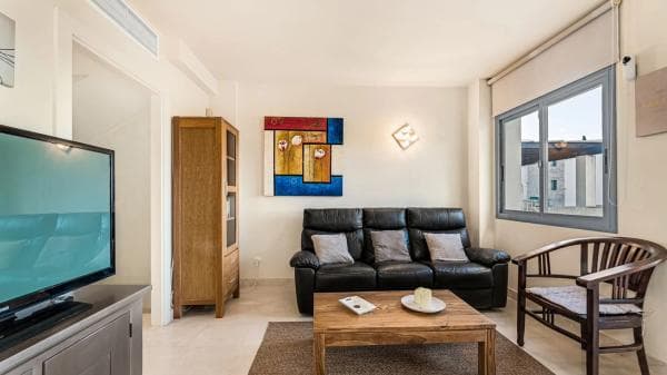 Chalet adosado en venta en CL ROMANA-UR ARTOLA ALTA , Marbella photo 1