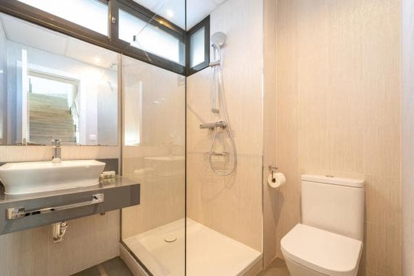 Chalet independiente en venta en Barrio Cabopino-Artola, Marbella
thumbnail 1