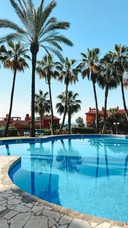 Apartment for sale in Avenida Aljaima, Marbella photo 1