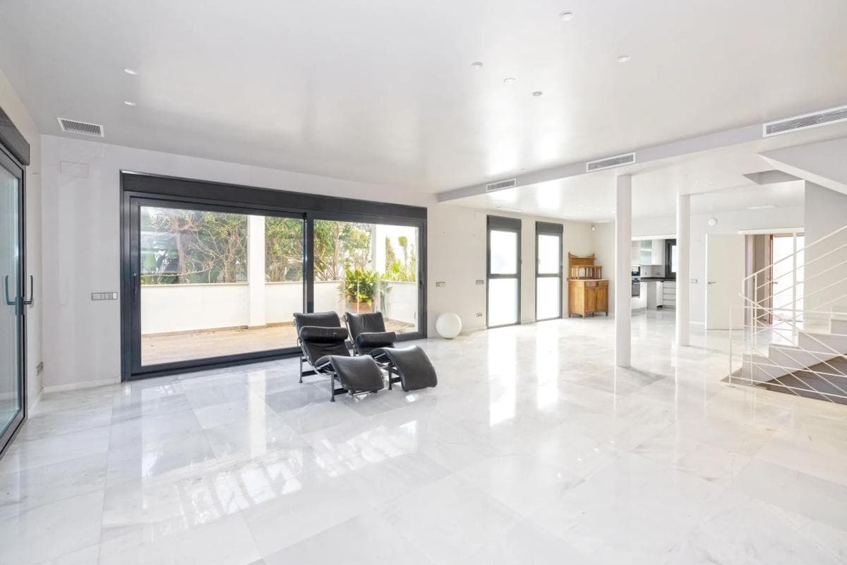 Sprzedaż niezależnego domku jednorodzinnego w Barrio Marbesa, Marbella photo 2