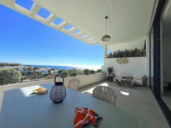 Chalet adosado en venta en Barrio Cabopino-Artola , Marbella photo 1