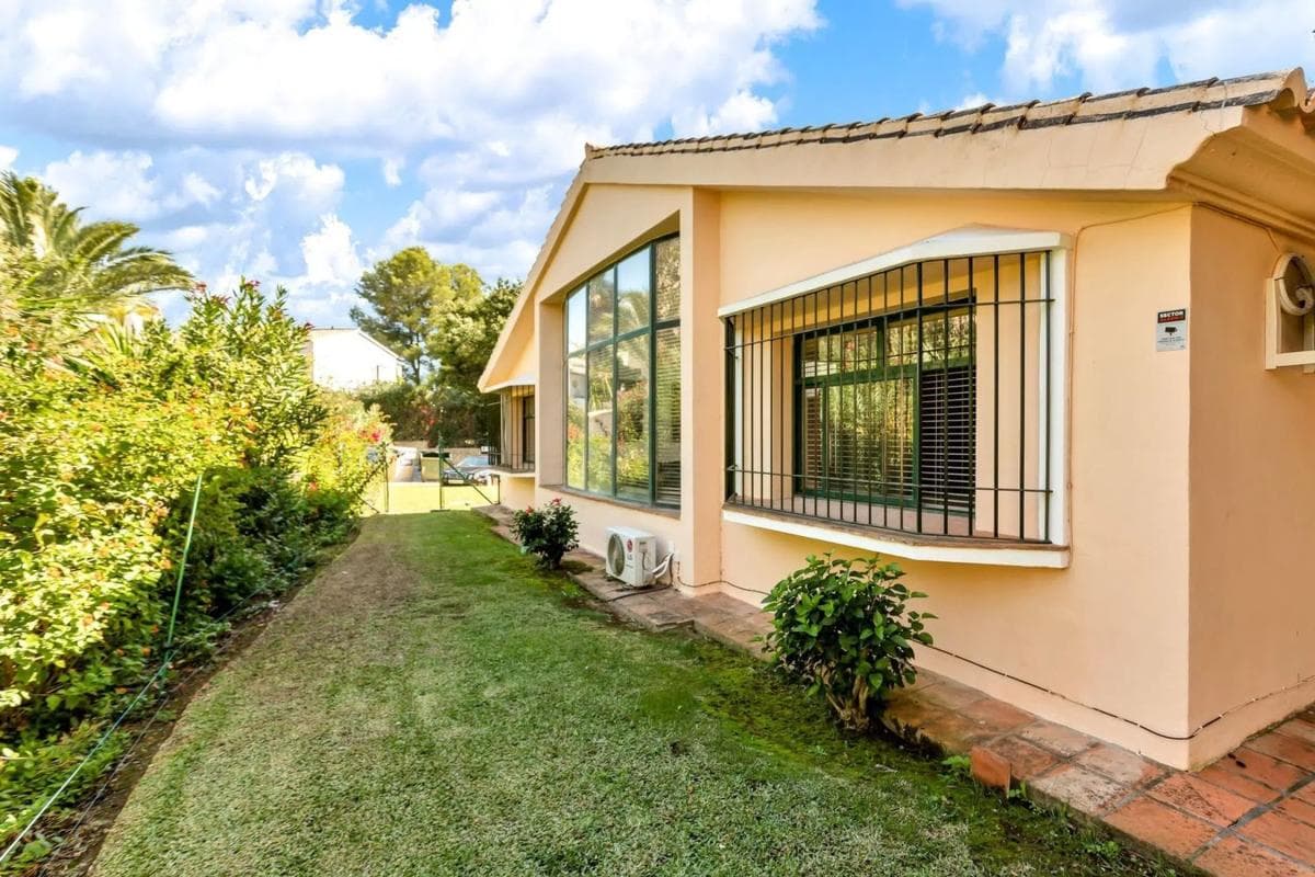Venta de chalet independiente en Avenida Santa Maria, 7, Marbella
photo 3