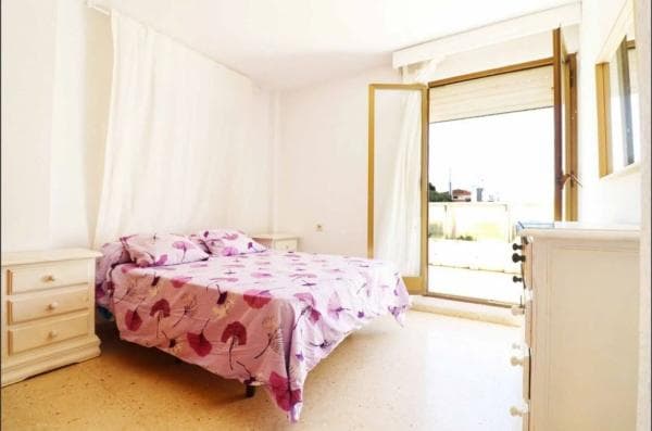Ático en venta en Barrio Elviria, Marbella thumbnail 2