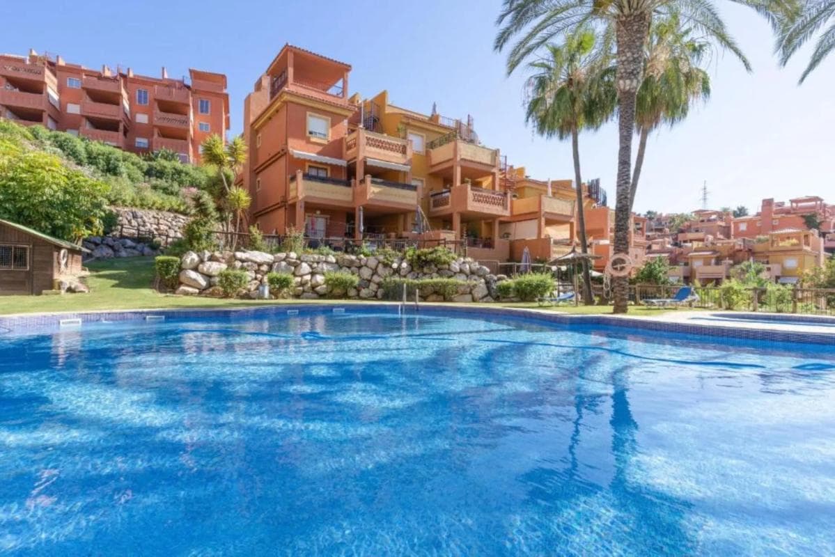 Sale of apartment in Avenida la Reserva de Marbella, Marbella
photo 5