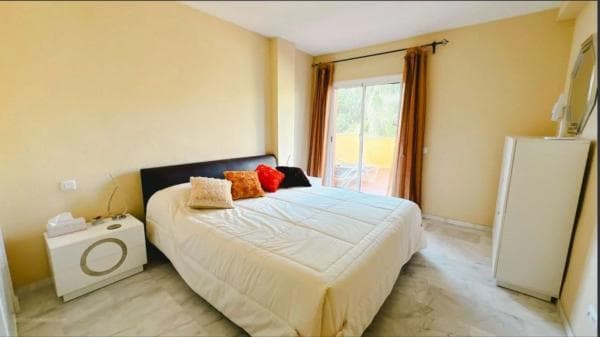 Apartment for sale in Barrio Reserva de Marbella, Marbella thumbnail 1