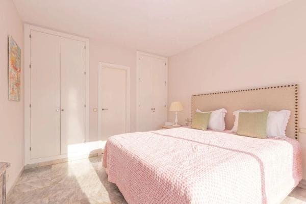 Duplex en venta en Barrio Real de Zaragoza, Marbella thumbnail 2