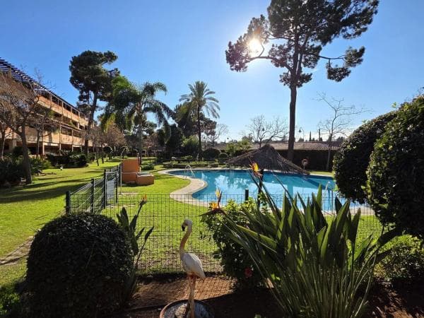 Apartment for sale in Urbanizacion Elviria Sur, Marbella photo 1