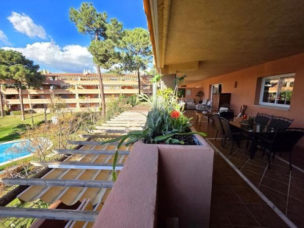 Apartment for sale in Urbanizacion Elviria Sur, Marbella thumbnail 1