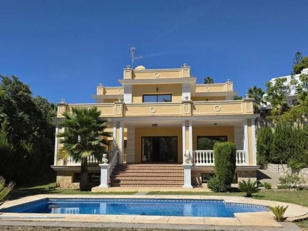 Chalet independiente en venta en Camino Vial, Marbella
photo 1