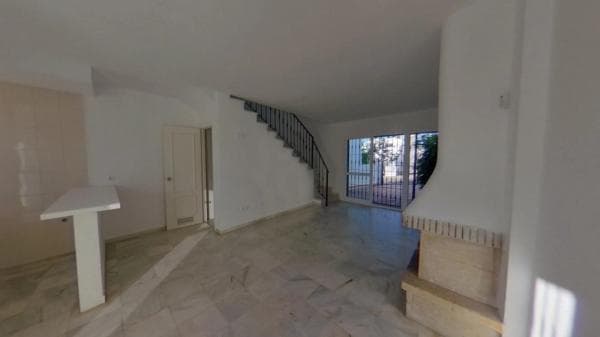 Piso en venta en Lugar Urbanizacion la Reserva de Marbella, Marbella
thumbnail 2