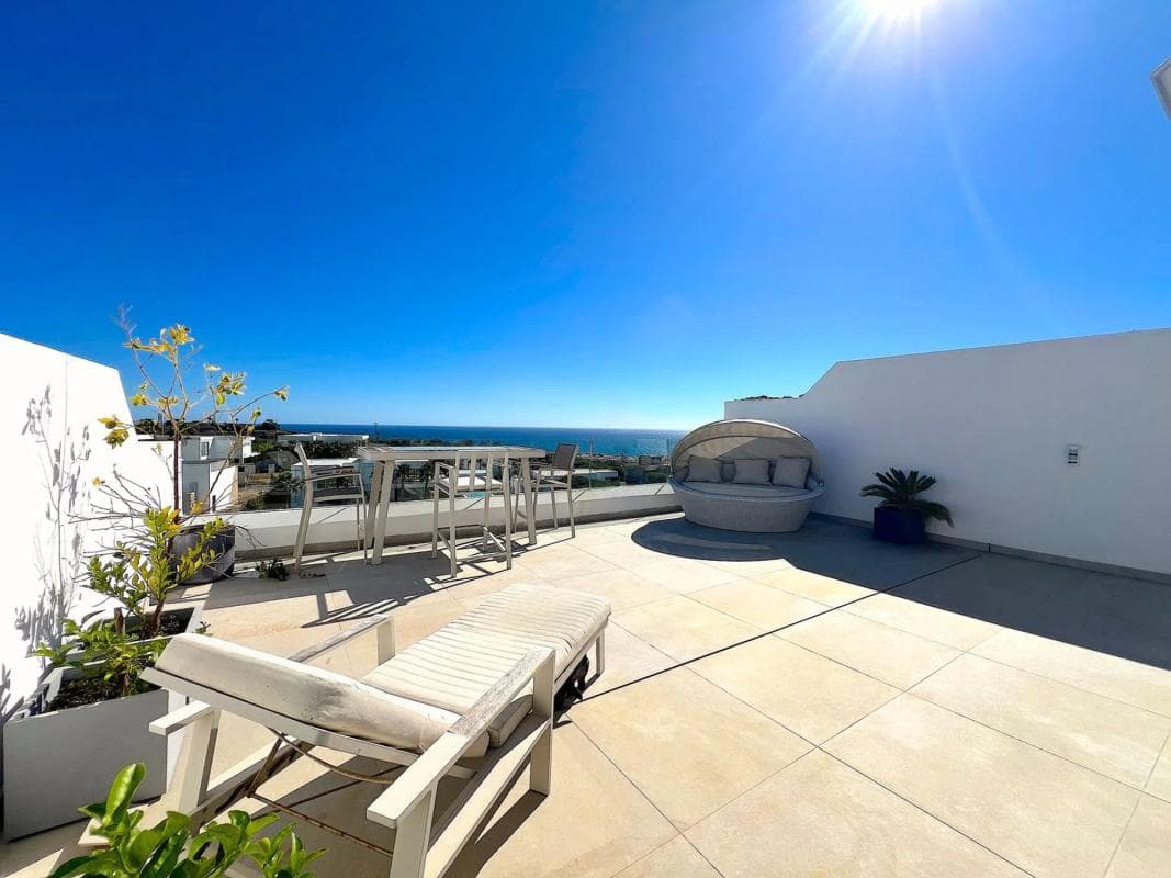 Venta de chalet adosado en Urbanización Marbellita , Marbella photo 4