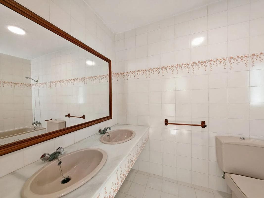 Venta de chalet adosado en Barrio Cabopino-Artola , Marbella photo 5