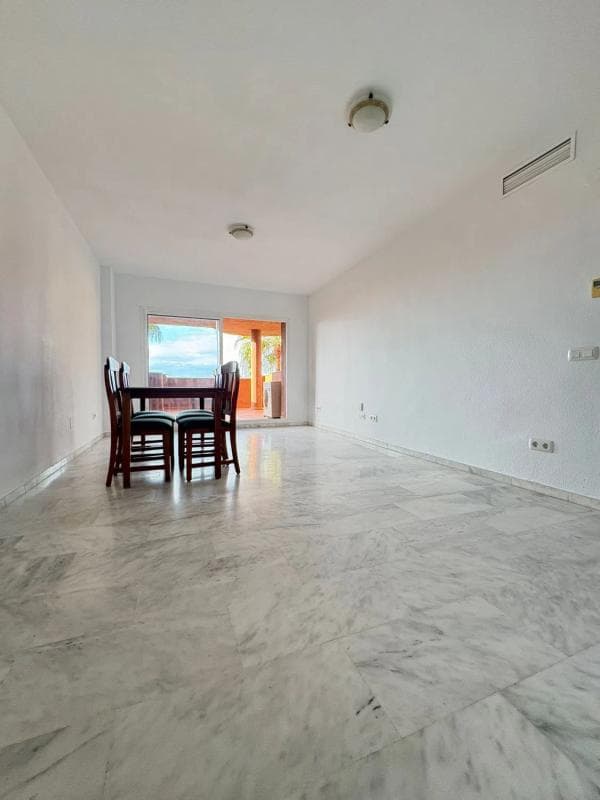 Venta de piso en Calle Tramo de Unión, Res. Reserva de Marbella,, 1, Marbella
photo 2