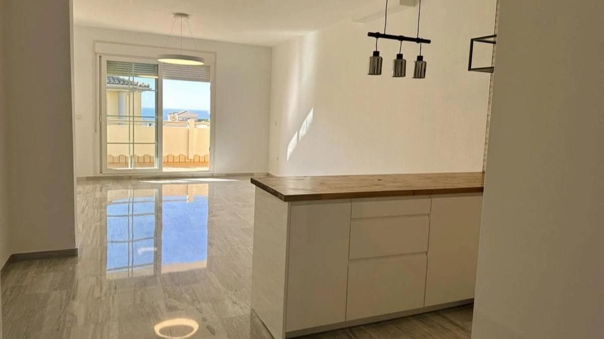 Venta de piso en Urbanización Jardines del Puerto, 1, Marbella
photo 4