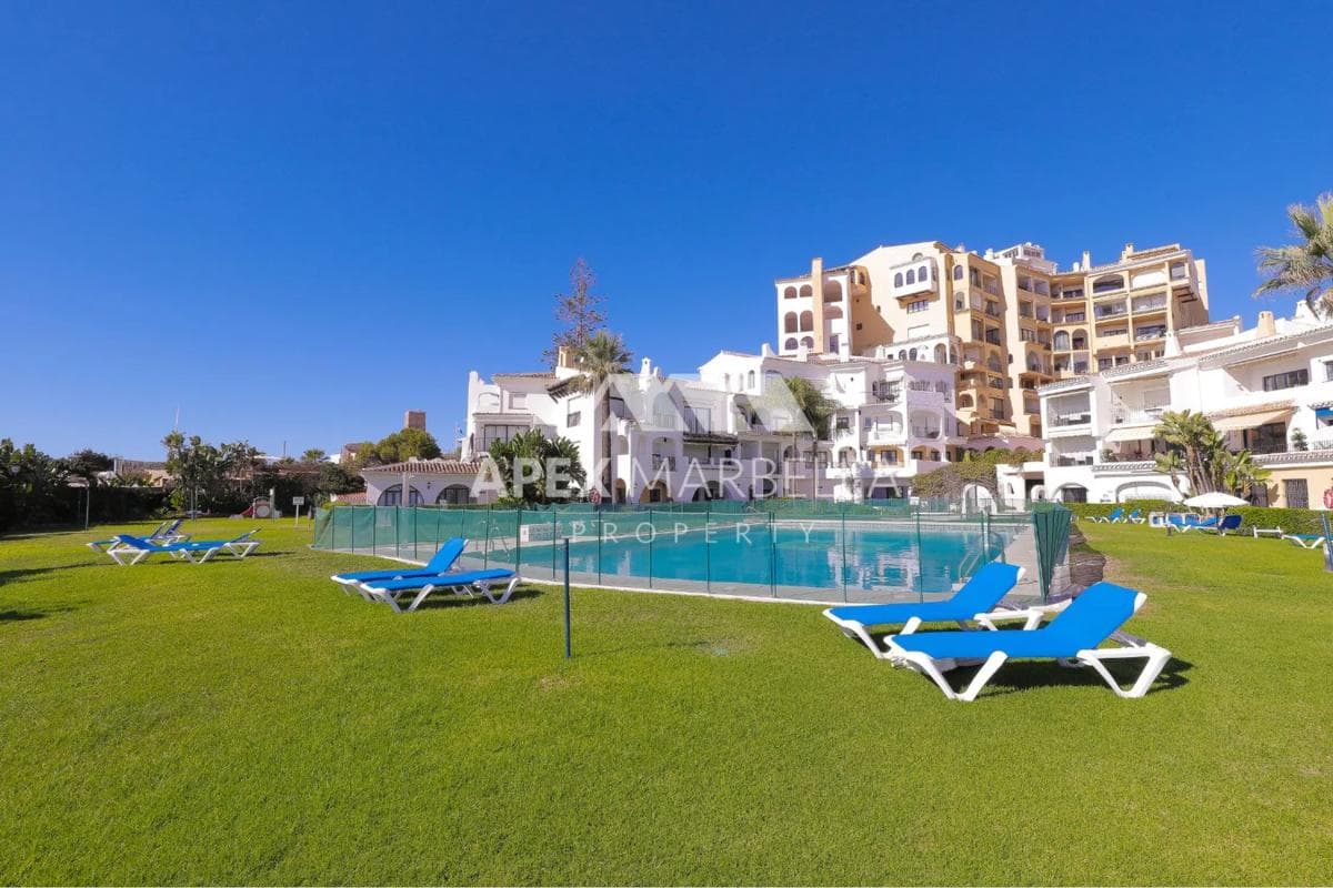 Venta de piso en CL CRUCERO-UR CABOPINO, 3, Marbella
photo 4