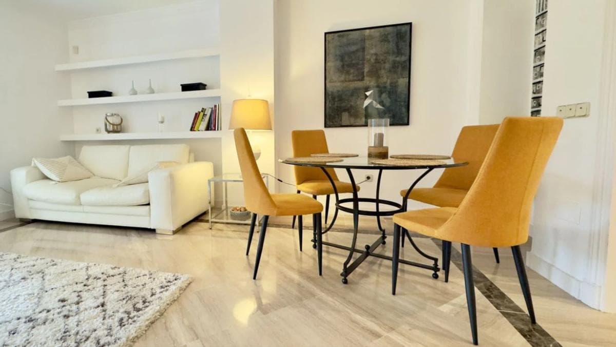 Venta de piso en Barrio Romana Playa, Marbella
photo 5