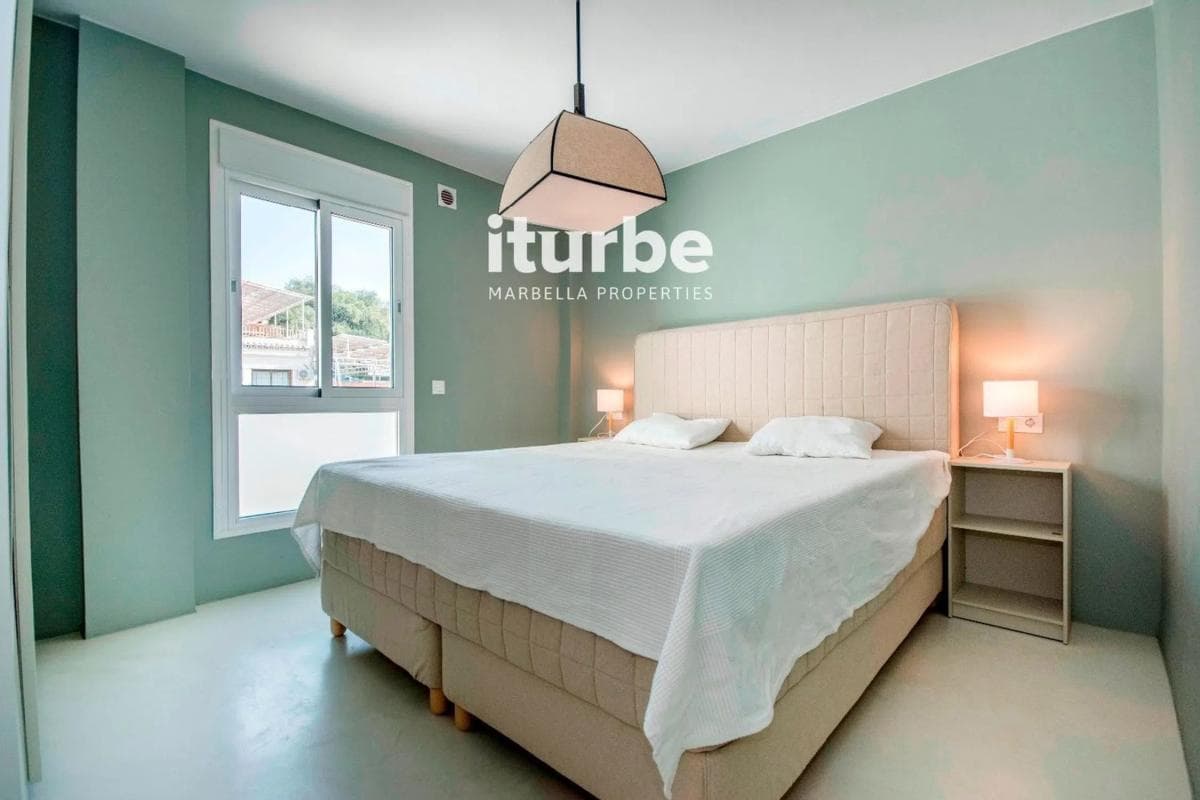 Venta de piso en Barrio Elviria, Marbella
photo 2