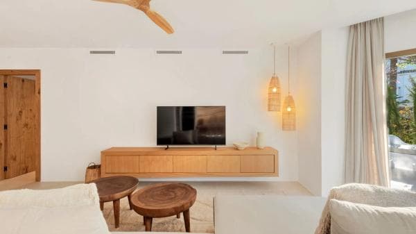 Piso en venta en Avenida José Ribera, Marbella
photo 1