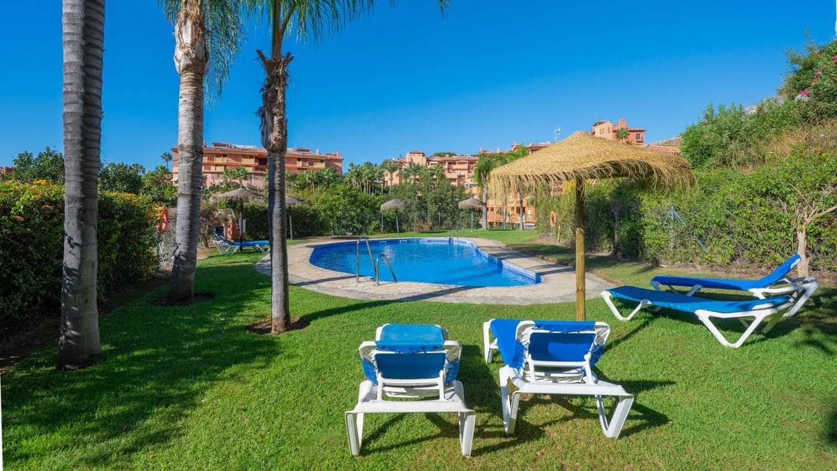Venta de ático en Lugar Urbanizacion la Reserva de Marbella, Marbella photo 5
