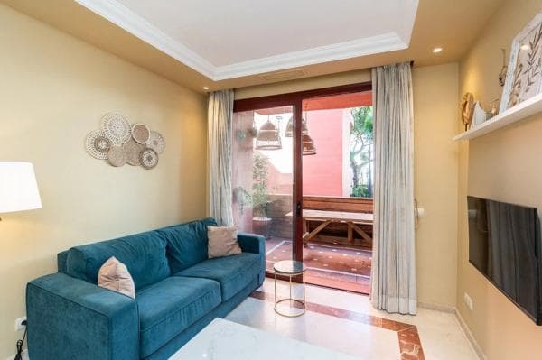 Piso en venta en Barrio Romana Playa, Marbella
photo 1