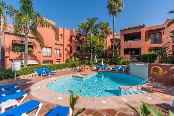 Piso en venta en Barrio Romana Playa, Marbella
photo 1