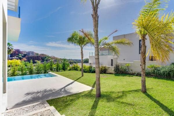Chalet independiente en venta en Barrio Santa María, Marbella
photo 1