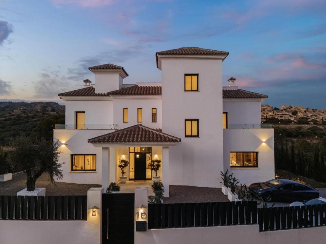 Venta de chalet independiente en Santa Maria Golf, Marbella
photo 4