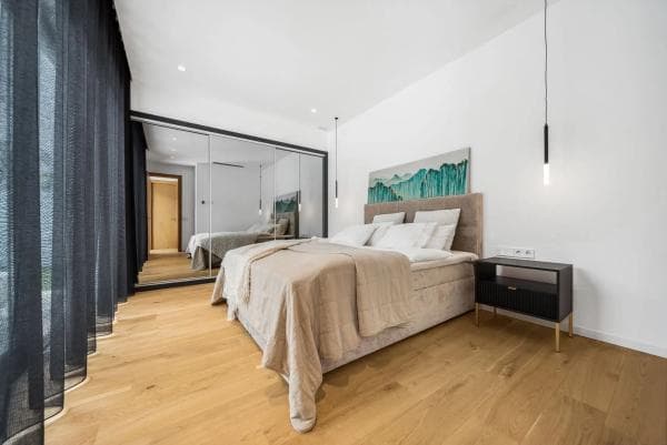 Independent chalet for sale in Urbanización Marbesa, 122, Marbella
thumbnail 1