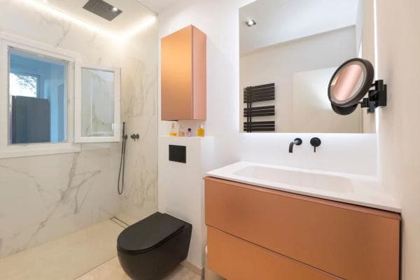 Independent chalet for sale in Elviria s/n, Marbella
thumbnail 1