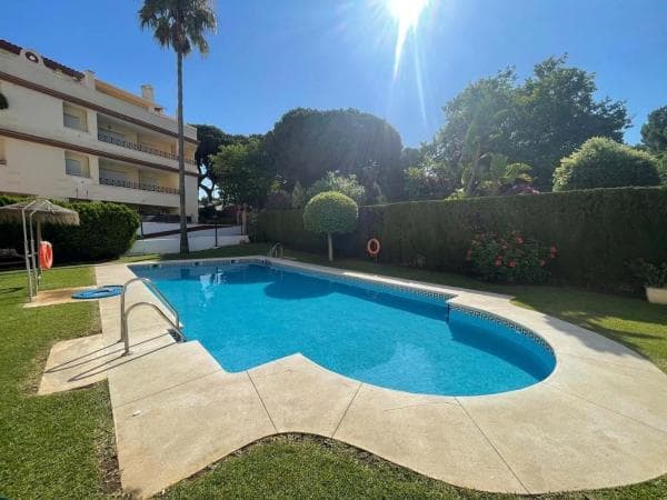 Piso en venta en Barrio Romana Playa, Marbella
thumbnail 1