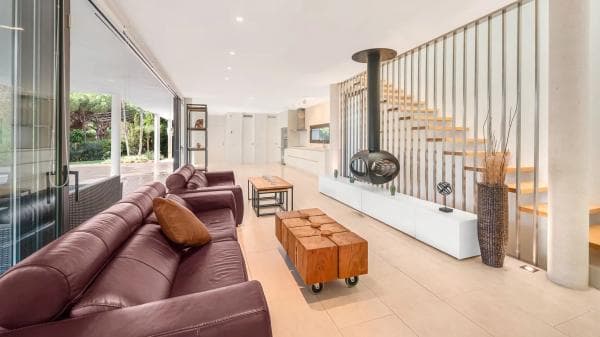 Independent chalet for sale in AV ACEBOS (LOS) (ARTOLA ALT), Marbella
photo 1
