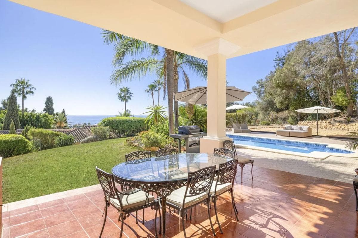 Venta de chalet independiente en AV 13-UR HACIENDA LAS CHAPAS, Marbella
photo 3
