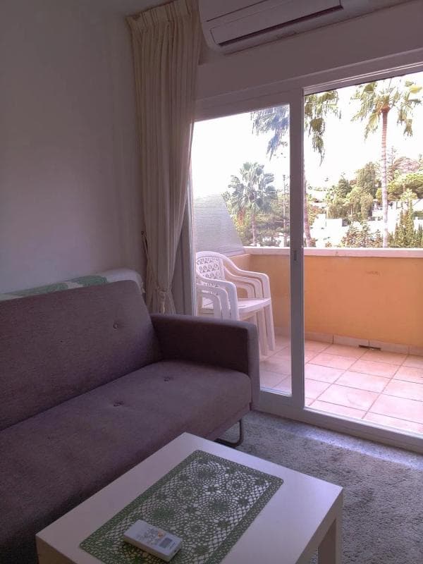 Venta de duplex en CL FAISAN (CARIB PLAYA), Marbella photo 2