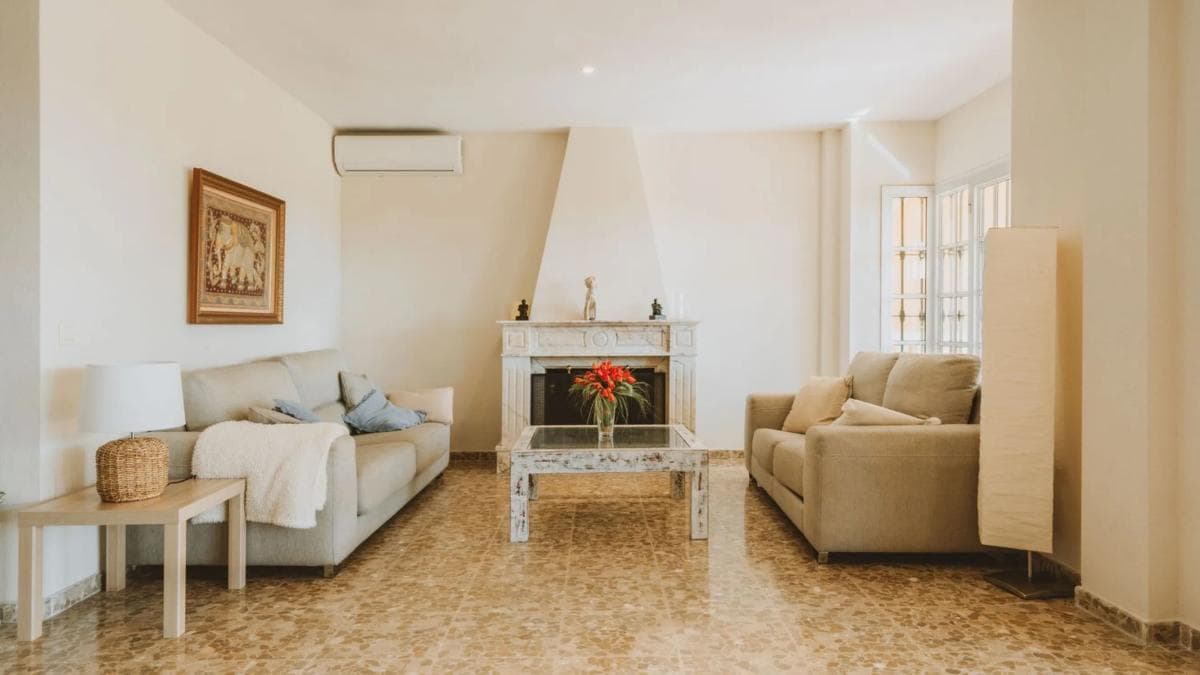 Venta de chalet independiente en Barrio Marbesa, Marbella
photo 3