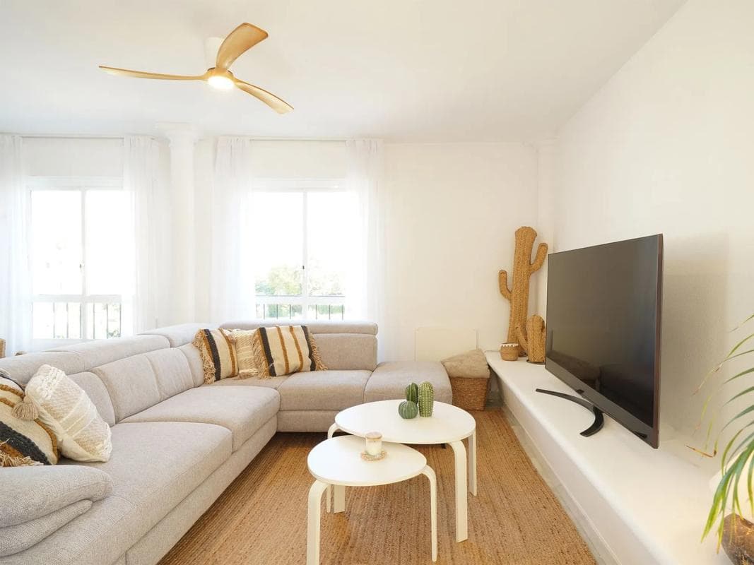 Venta de duplex en AV CASARABONELA-RESERVA MARB s/n, Marbella photo 3