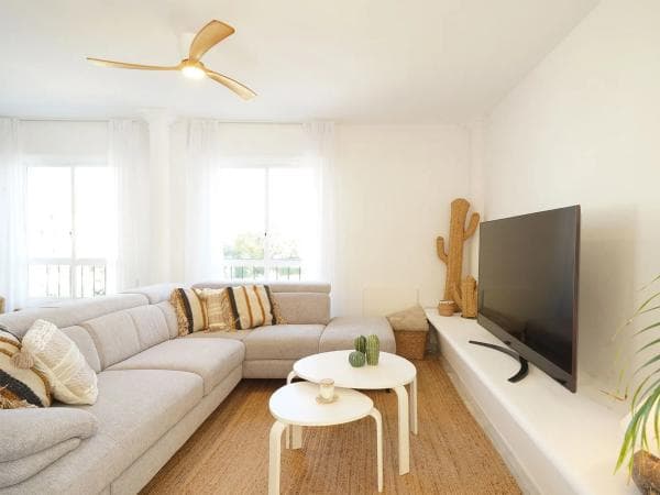 Duplex en venta en AV CASARABONELA-RESERVA MARB s/n, Marbella thumbnail 2