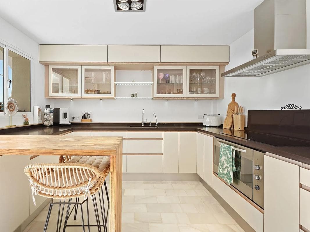 Venta de duplex en AV CASARABONELA-RESERVA MARB s/n, Marbella photo 4