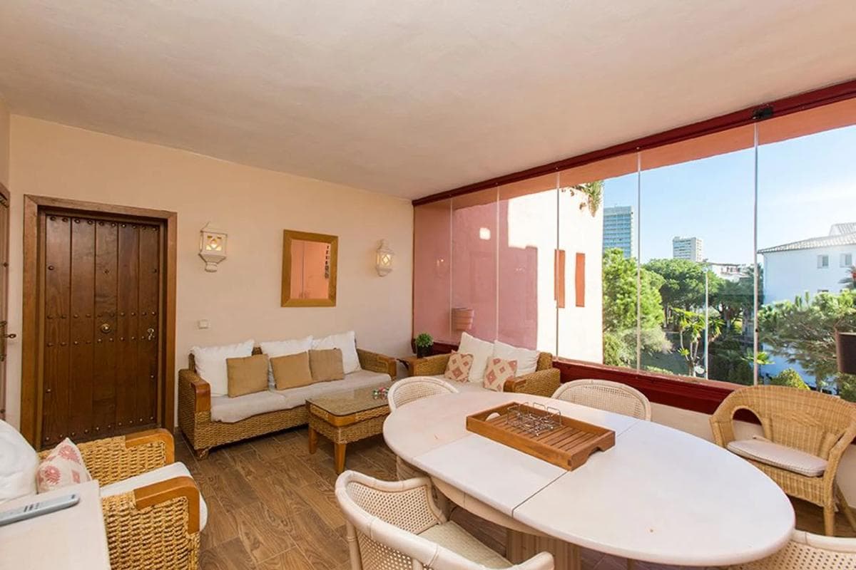 Venta de piso en Barrio Romana Playa, Marbella
photo 5