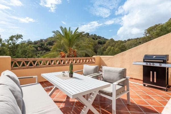 Piso en venta en Calle Hiedra, Marbella
thumbnail 1