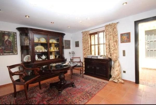 Independent chalet for sale in PS SUIZA DE (CERRO MEZCLADO), Marbella
thumbnail 2