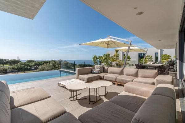 Chalet independiente en venta en Calle Manzanilla, 23, Marbella
thumbnail 2