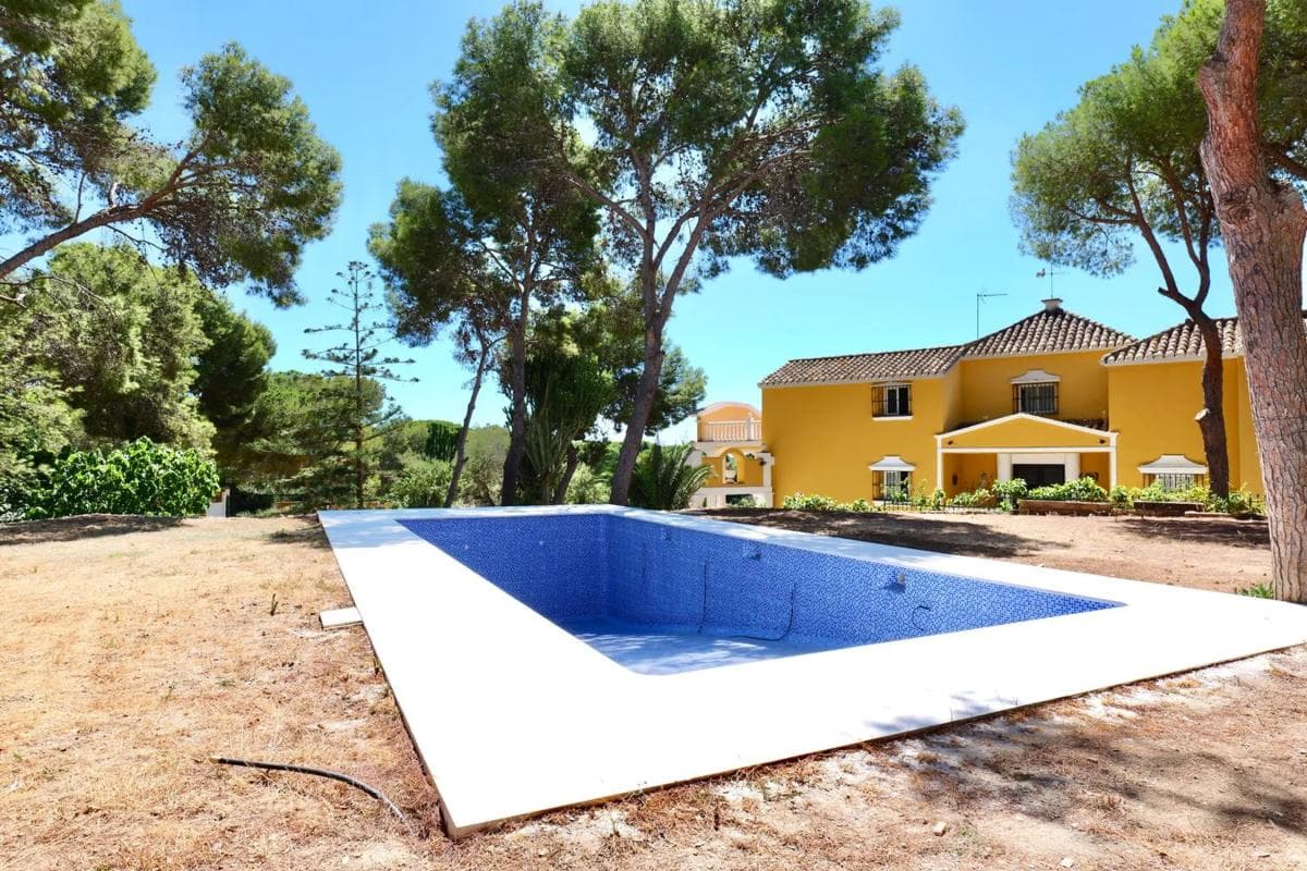 Venta de chalet independiente en AV 1-UR HACIENDA LAS CHAPAS, 189, Marbella
photo 5