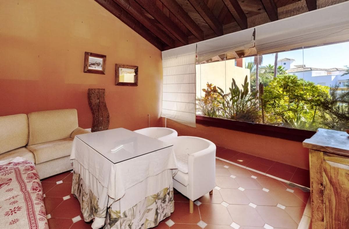 Venta de piso en Avenida Concha Nácar, Marbella
photo 5