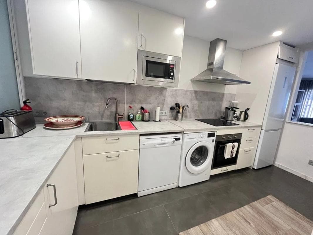 Venta de piso en Calle Urbanizacion Real de Zaragoza s/n, Marbella
photo 3