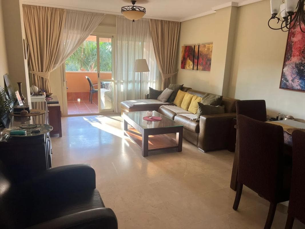 Venta de piso en CL FAISAN (CARIB PLAYA), Marbella
photo 5