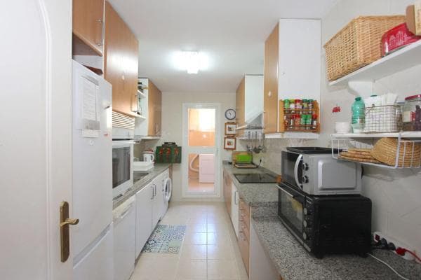 Ático en venta en PS GOLF (DEL) (STA M GOLF), 8, Marbella photo 1