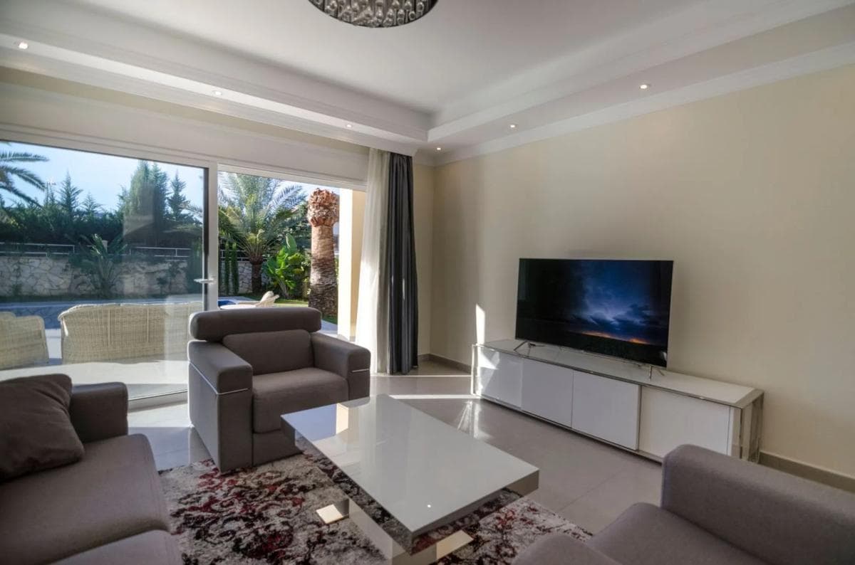 Venta de chalet independiente en Calle Fuerteventura, 174, Marbella
photo 3