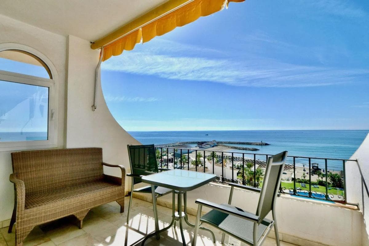 Venta de piso en Puerto de Cabopino, Marbella
photo 5